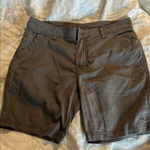Men's Gray Shorts